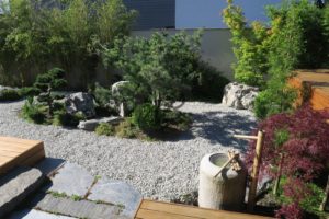 jardin japonais une façon d'agrandir visuellement le jardin